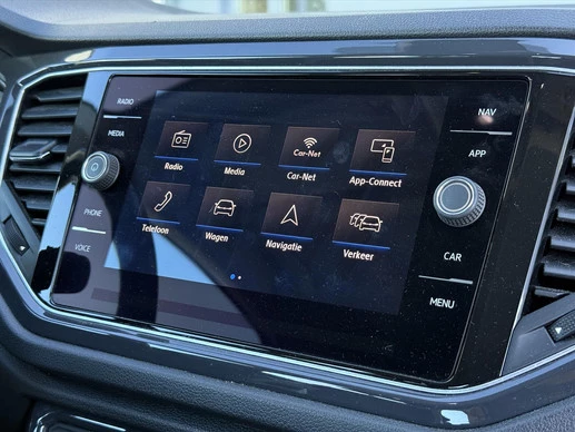 Volkswagen T-Roc - Afbeelding 26 van 30