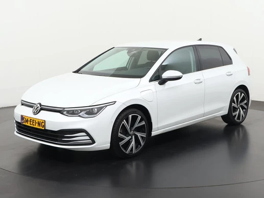 Volkswagen Golf - Afbeelding 1 van 30