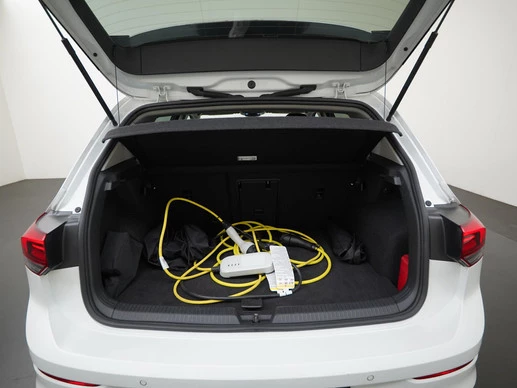 Volkswagen Golf - Afbeelding 29 van 30