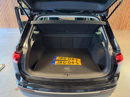 Volkswagen Tiguan - Afbeelding 11 van 29