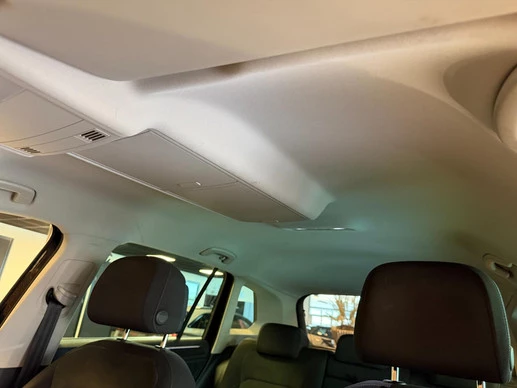 Volkswagen Tiguan - Afbeelding 13 van 29