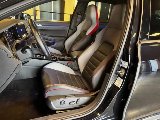 Volkswagen Golf - Afbeelding 15 van 30