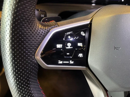 Volkswagen Golf - Afbeelding 17 van 30