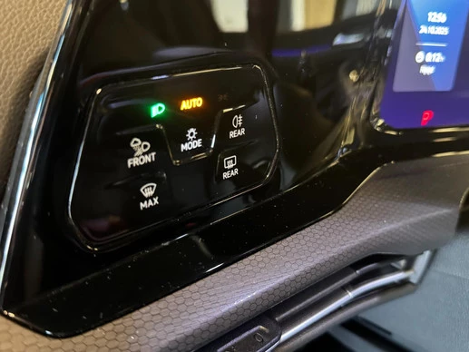 Volkswagen Golf - Afbeelding 19 van 30