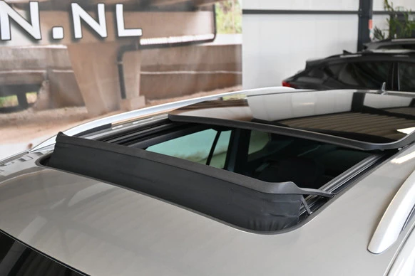 Volkswagen Tiguan - Afbeelding 10 van 30