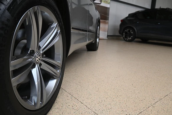 Volkswagen Tiguan - Afbeelding 15 van 30