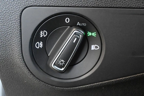 Volkswagen Tiguan - Afbeelding 27 van 30