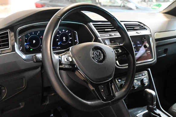 Volkswagen Tiguan - Afbeelding 28 van 30