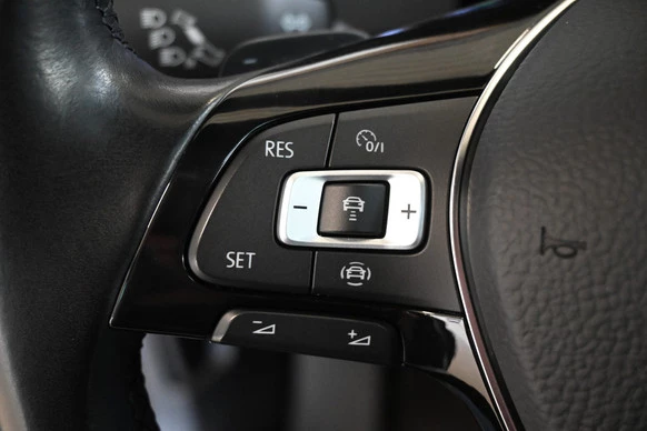 Volkswagen Tiguan - Afbeelding 29 van 30