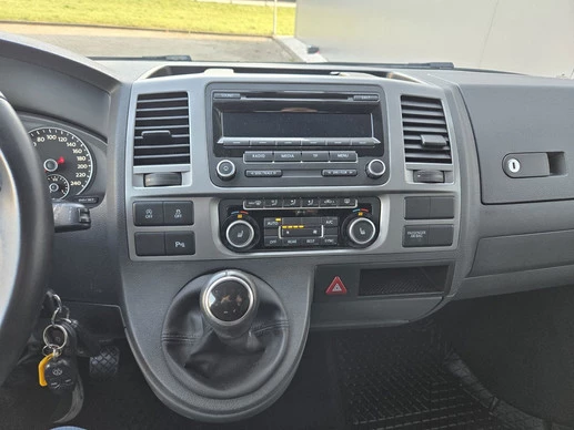 Volkswagen Caravelle - Afbeelding 16 van 19