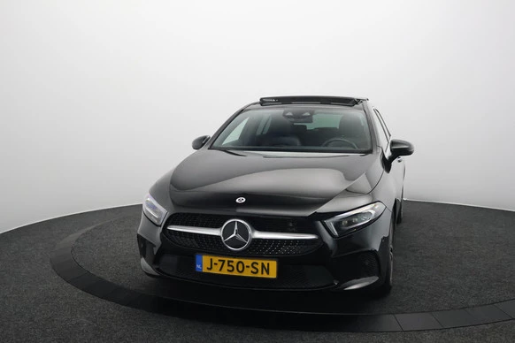Mercedes-Benz A-Klasse - Afbeelding 1 van 30