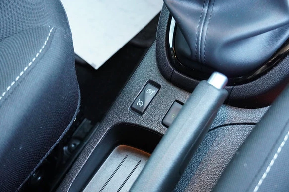 Renault Clio - Afbeelding 19 van 24