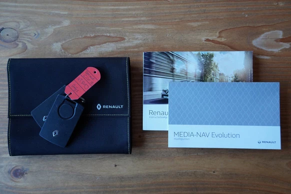 Renault Clio - Afbeelding 22 van 24