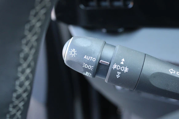 Opel Astra - Afbeelding 29 van 30