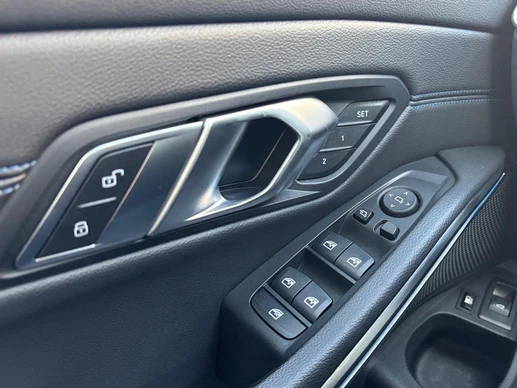 BMW 3 Serie - Afbeelding 21 van 30