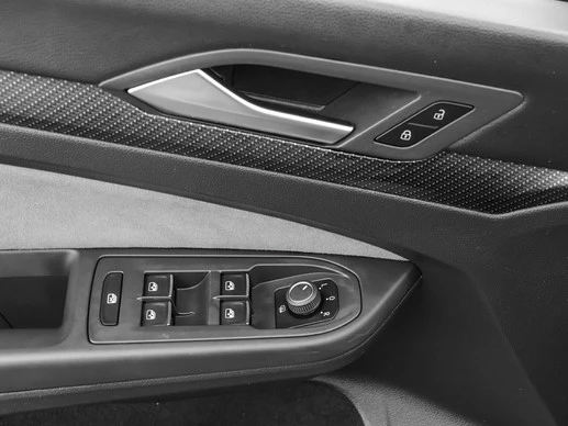 Volkswagen Golf - Afbeelding 12 van 30