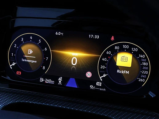 Volkswagen Golf - Afbeelding 15 van 30