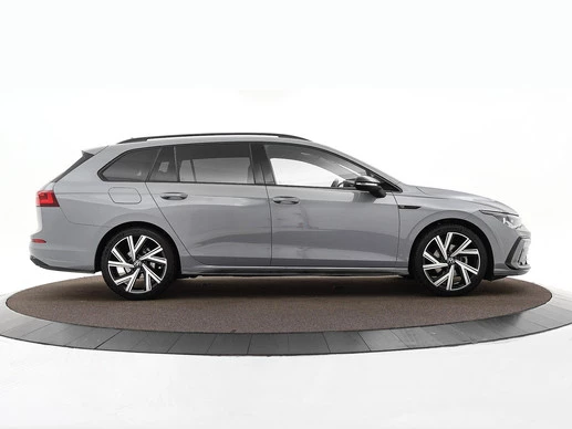 Volkswagen Golf - Afbeelding 22 van 30