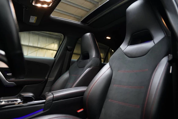 Mercedes-Benz A-Klasse - Afbeelding 13 van 30