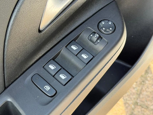 Opel Corsa - Afbeelding 18 van 25