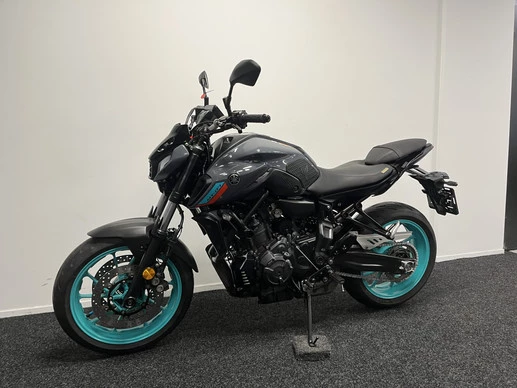 Yamaha MT 07 - Afbeelding 15 van 23
