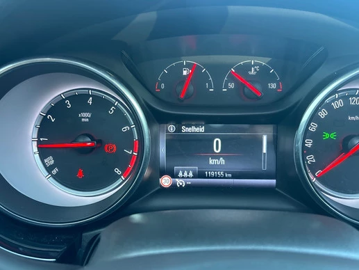 Opel Astra - Afbeelding 9 van 24