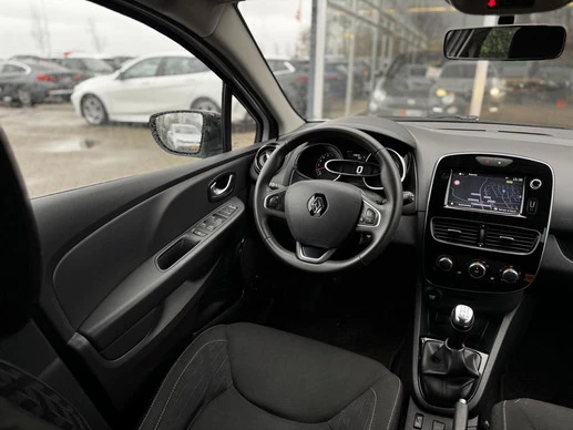 Renault Clio - Afbeelding 25 van 30