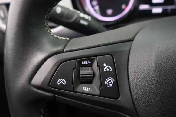 Opel Astra - Afbeelding 11 van 28