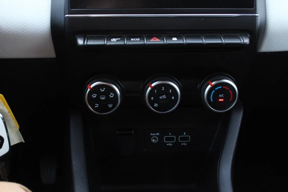 Renault Clio - Afbeelding 23 van 30