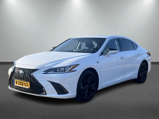 Lexus ES - Afbeelding 2 van 19