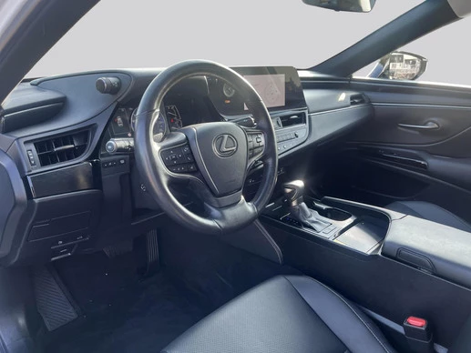 Lexus ES - Afbeelding 5 van 19