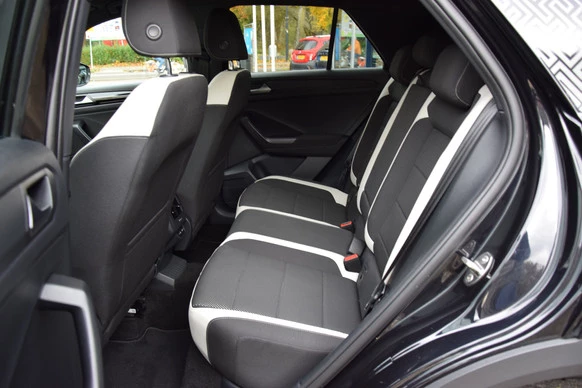 Volkswagen T-Roc - Afbeelding 10 van 30