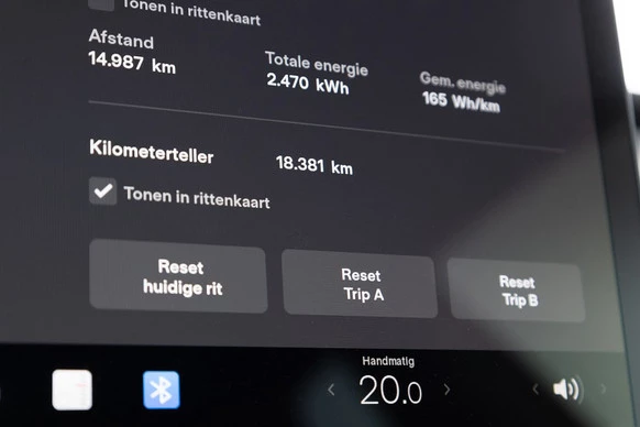 Tesla Model 3 - Afbeelding 20 van 30