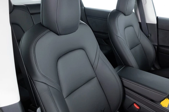 Tesla Model 3 - Afbeelding 6 van 30