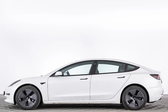 Tesla Model 3 - Afbeelding 29 van 30