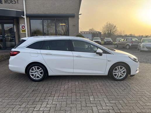 Opel Astra - Afbeelding 25 van 30