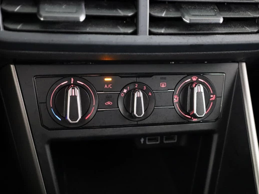 Volkswagen Polo - Afbeelding 24 van 26