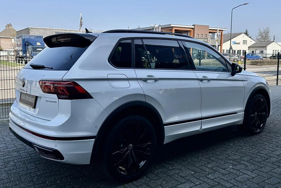 Volkswagen Tiguan - Afbeelding 12 van 30
