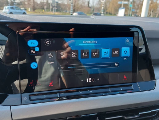 Volkswagen Golf - Afbeelding 15 van 30