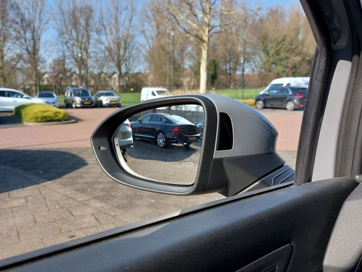 Volkswagen Golf - Afbeelding 24 van 30