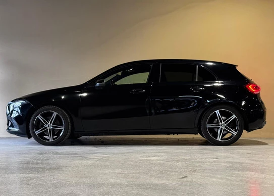 Mercedes-Benz A-Klasse - Afbeelding 2 van 30