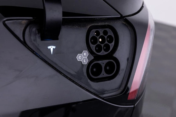 Tesla Model 3 - Afbeelding 26 van 30