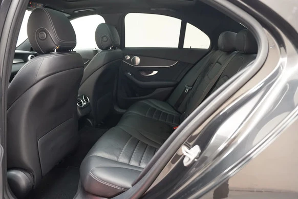Mercedes-Benz C-Klasse - Afbeelding 14 van 30