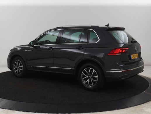 Volkswagen Tiguan - Afbeelding 2 van 30