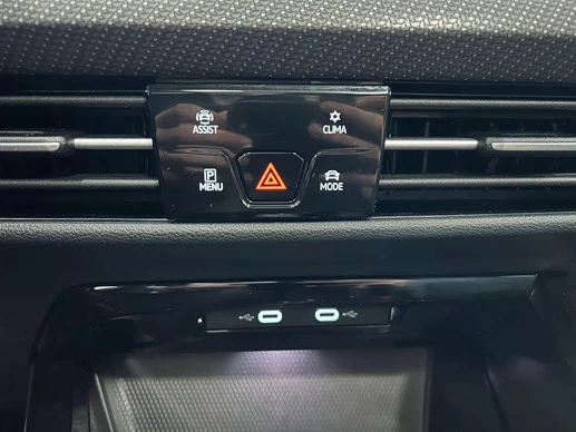 Volkswagen Golf - Afbeelding 18 van 29