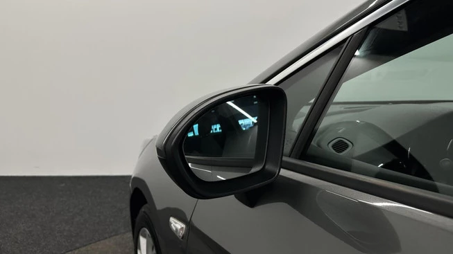 Opel Astra - Afbeelding 23 van 30