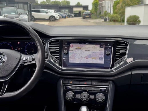 Volkswagen T-Roc - Afbeelding 23 van 30