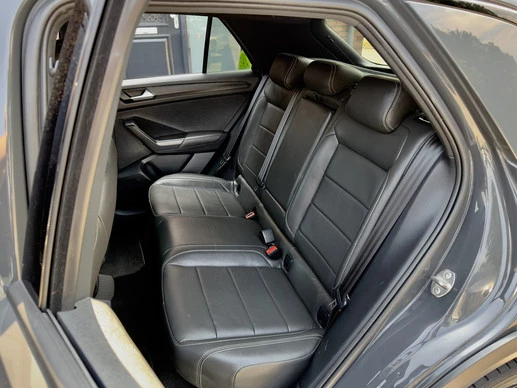 Volkswagen T-Roc - Afbeelding 15 van 29