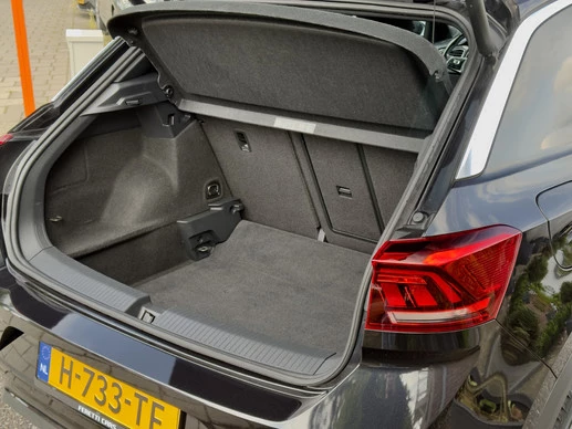 Volkswagen T-Roc - Afbeelding 22 van 30
