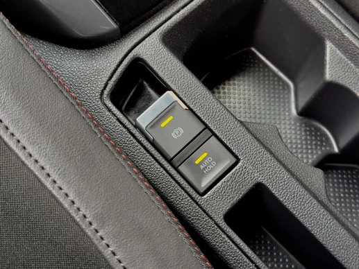 Volkswagen T-Roc - Afbeelding 25 van 30